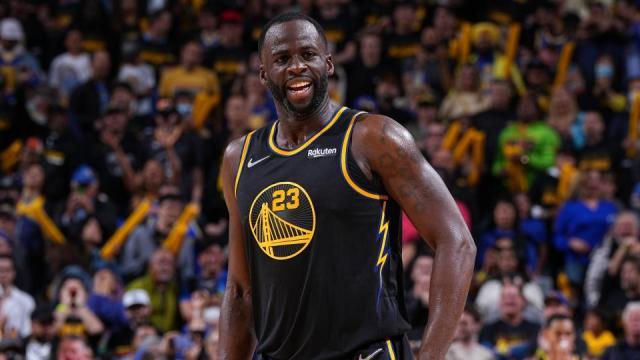 开云平台-格林要求萨沃尔出售太阳:NBA应该进行投票表决